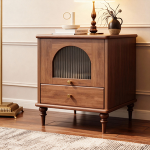 Mesita de noche de madera maciza estilo francés, color nogal, diseño vintage, gabinete de almacenamiento para dormitorio, ensamblada y lista para usar - Product Image 2