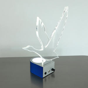 Présentateur de bouteilles d'oie grise personnalisé Lase Led présentoir acrylique lumineux décoratif pour vin <span class=keywords><strong>vodka</strong></span> whisky - Product Image 2