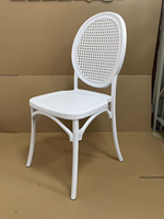 Chaise en plastique empilable décontractée de style Louis Ghost blanche, durable, pour salon d'hôtel moderne, événements et banquets, vente chaude