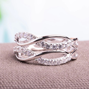 Anelli Eternity F867 in Moissanite, Argento 925, Taglio Brillante Rotondo, Incastonatura a Canale, Gioielli da Fidanzamento per Donne - Product Image 1