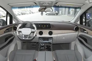 2024 dongfeng auto 7 places essence moyen MPV luxe mini van et pièces pour passager 145(197Ps) puissance avec prix d'usine