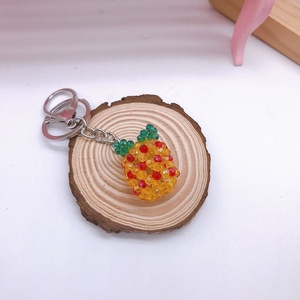 Llavero de Frutas con Cuentas Acrílicas Hechas a Mano, Venta al Por Mayor de Fábrica, Pequeña Decoración, Regalo Promocional Económico, Llavero de Frutas Bonito para Niños - Product Image 4