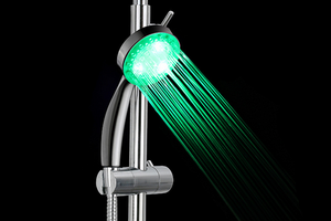 Pommeaux de <span class=keywords><strong>douche</strong></span> LED à 7 couleurs changeantes, très demandés - Product Image 2