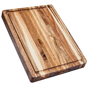 Planche à découper en bois d'acacia Sonder Los Angeles Winsome avec bord grainé |   Coupelle à jus double face avec compartiment intégré pour les craquelins |   Rectangulaire - Product Image 1