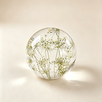 Produits Artisanaux Innovants en Résine : Boule Ronde en Résine avec Fleur de Pissenlit, Ornements en Boule de Cristal en Résine