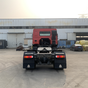 Tracteur routier <span class=keywords><strong>SINOTRUK</strong></span> <span class=keywords><strong>HOWO</strong></span> 380HP 4X2 Premium, économique en carburant, transport longue distance - Product Image 5
