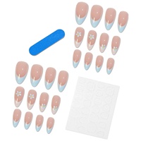 Faux ongles en acrylique à bout français motif fleur bleue, nude, forme amande, design petite marguerite, 24 pièces, collection printemps