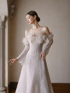 <span class=keywords><strong>Robe</strong></span> <span class=keywords><strong>de</strong></span> <span class=keywords><strong>mariée</strong></span> <span class=keywords><strong>de</strong></span> bal opulente, ornée <span class=keywords><strong>de</strong></span> cristaux, sans bretelles, broderie sculptée à la main, traîne majestueuse <span class=keywords><strong>de</strong></span> cathédrale - Product Image 2