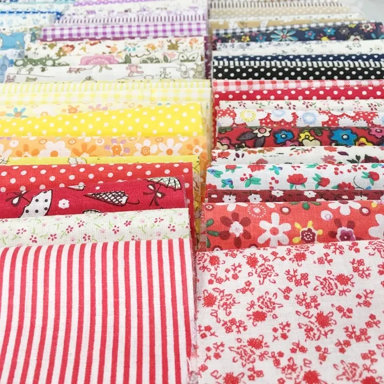 Printed Fabric Squares Fat Quarters Precut Sewing Fabric Patchwork Scraps 20pcs Christmas Fabric Quilting Snowflake Custom Free