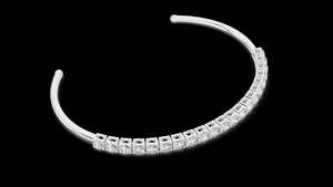 Bracelet chaîne en argent minimaliste avec diamant de laboratoire cultivé, plaqué argent, au design moderne et élégant, idéal pour un cadeau ou une fête - Product Image 2