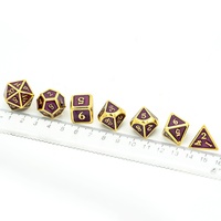 Ensemble de dés de jeu en métal RPG Dungeons and Dragons avec logo personnalisé Udixi, placage en émail saphir avec emballage en boîte métallique