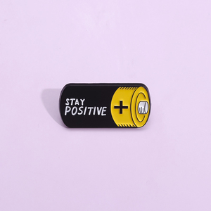 ポジティブなエナメルピンカスタム面白いエネルギーバッテリーブローチバックパック装飾パーティージュエリーのためのインスピレーションを与えるラペルバッジ - Product Image 3