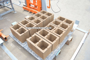 Máquina para Fabricar Bloques de <span class=keywords><strong>Cemento</strong></span> QT5-15, <span class=keywords><strong>Precio</strong></span> de Fábrica, Máquina Automática Hidráulica para Hacer Bloques de Hormigón para Pavimentación - Product Image 5