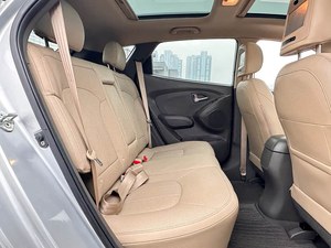 מכוניות משומשות 2012-2013 יונדאי ix35 רכב שטח משומש 2.0 ליטר אוטומטי קילומטראז' נמוך ללא תאונות ייצוא סיטונאי - Product Image 6