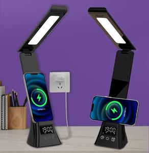 Lámpara de Escritorio LED con Cargador Inalámbrico, Reloj Despertador, 3 Colores, Luz de Escritorio Atenuable, Estación de Carga Rápida de 15W para Teléfonos iPhone - Product Image 2