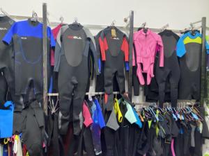 Yamamoto-<span class=keywords><strong>traje</strong></span> de <span class=keywords><strong>neopreno</strong></span> con capucha personalizado para <span class=keywords><strong>hombre</strong></span>, ropa de <span class=keywords><strong>neopreno</strong></span> para pesca submarina, 7Mm, 5Mm, 4 <span class=keywords><strong>Mm</strong></span> - Product Image 4