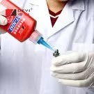 Adhésif anaérobie bleu à faible viscosité pour verrouillage de filetages métalliques, durée de vie de 24 mois, anti-desserrage et étanchéité
