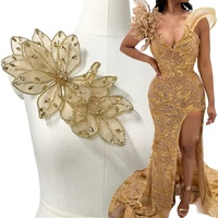 Nouveauté populaire : Appliques en feuilles de corsage, pétales, cristaux, strass 3D, travail sur fil, grandes fleurs en organza pour vêtements, chaussures, mariages