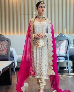 นักออกแบบ Georgette ด้วยการเย็บปักถักร้อยหนักงานลําดับงานฝีมือกระจกจริงด้วยปอมปอมน้อยขอบแขนยาว Latkan Dori - Product Image 1