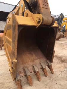 Excavatrice sur chenilles hydraulique Komatsu PC450 d'occasion de haute qualité, modèle 2016, 45 tonnes, boîte de vitesses, cœur de transmission, moteur - Product Image 6