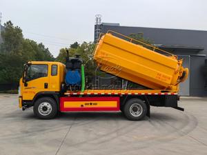 Sinotruk 14000L Combined Jetting <b>Suction</b> Truck With Auxiliary Engine, Efficient for Gutter & Sewer Cleaning - Product Image 4