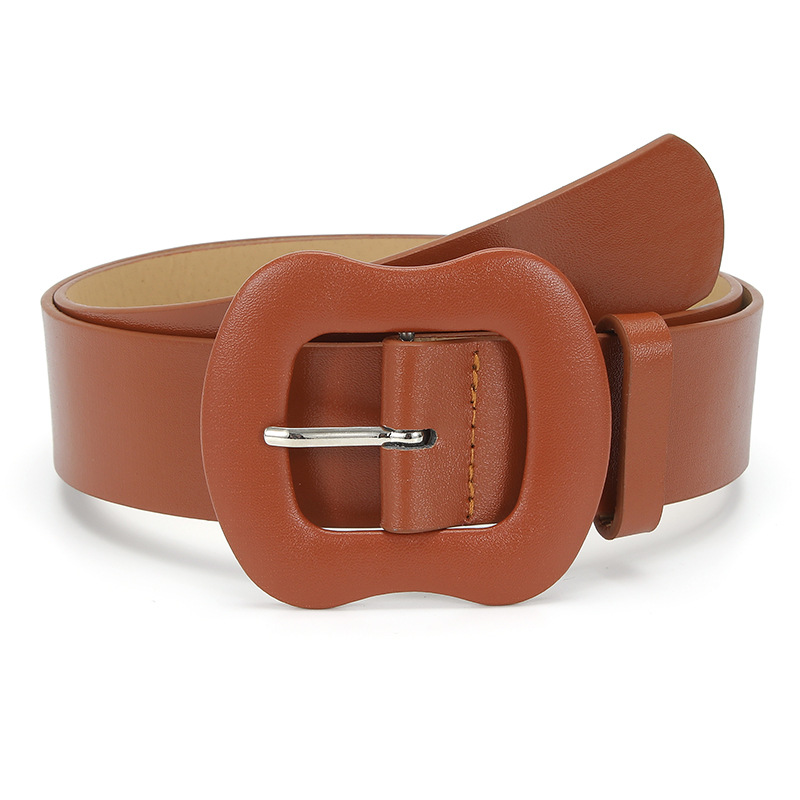 Camel - length 105 width 3.8