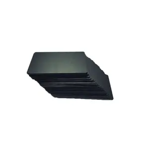 Precio de fábrica 13,56 mhz de plástico inteligente tarjeta de pvc negro Tarjeta nfc