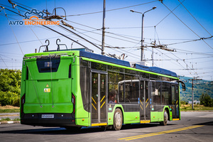 รถบัสไฟฟ้าความจุสูง รุ่น 32100D ซีรีส์ OLGERD พร้อมระบบขับเคลื่อนอัตโนมัติและการออกแบบเพื่อความสะดวกสบายของผู้โดยสาร - Product Image 4