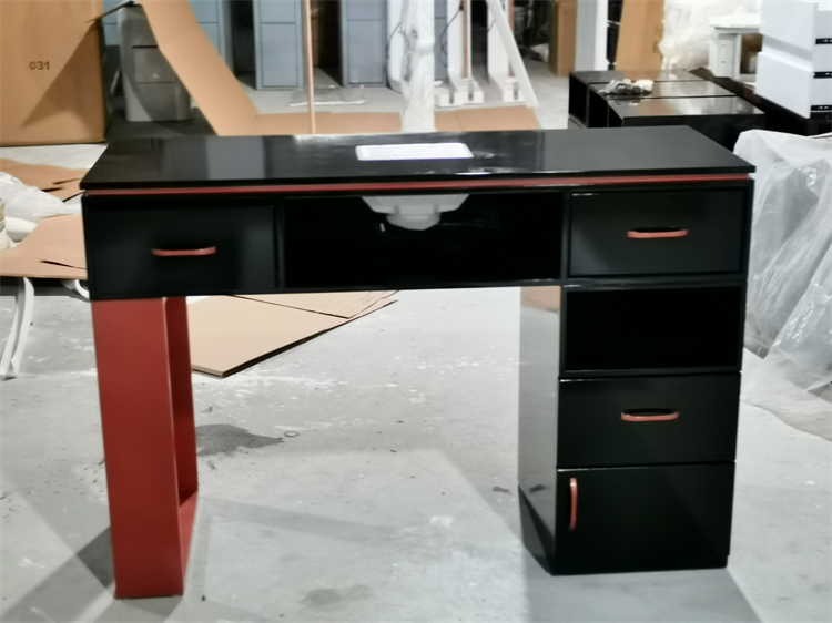 Reception desk