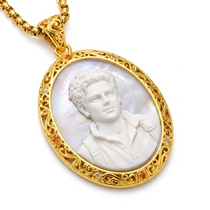 Collana con Ciondolo Benedetto Carlo Acutis, Placcato Oro 18K, Ottone e Madreperla, Regalo Cattolico per Giovani, Santi ed Eucaristia - Product Image 1