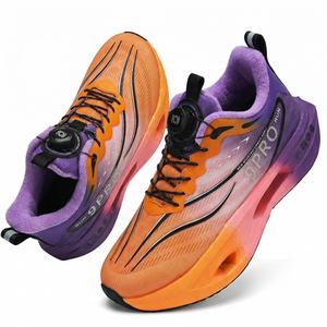 Zapatillas de Running Unisex Yearning para Invierno con Placa de Carbono, Suela de Goma Antideslizante, Forro de Algodón Transpirable y Punta Redonda - Product Image 6
