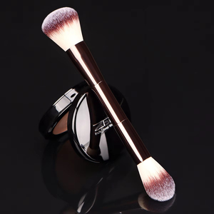 Senka Nhà Máy Trực Tiếp Duy Nhất Sang Trọng Mỹ Phẩm Bàn Chải Dài Xử Lý Nền Tảng Bột Blush Long Lanh Trang Điểm Bàn Chải Vẻ Đẹp Yếu Tố Cần Yếu Tố - Product Image 4