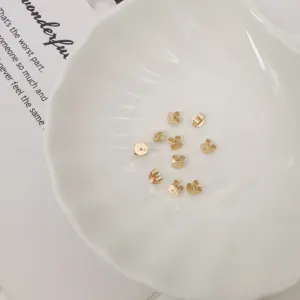 Großhandel 14k 18k Gold-Schmuckzubehör DIY-Ohrringe Steckscheren und schmetterlingsförmige Perlen elegante Schmuckgeschenke