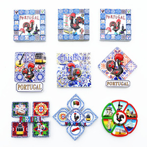 Imán de nevera de resina con diseño de pez gallo y corcho, recuerdo turístico de Portugal, Lissabón, autobús y tranvía, Porto - Product Image 3