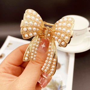 Bowknot Pearl Accesorios para el <span class=keywords><strong>cabello</strong></span> Horquilla elegante Clip de agarre que combina con todo Chica Larga Rhinestone Bowknot Horquilla para el <span class=keywords><strong>cabello</strong></span> - Product Image 6