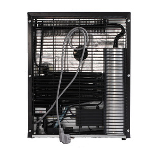 Refrigerador para Vehículo de 110V/12V con Puerta Reversible y Descongelación Automática - Product Image 4