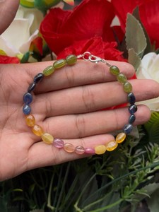 Conjunto de Collar y Pulsera Rainbow Garden Harmony, Cuentas de Piedras Preciosas Multicolores, Joyería Elegante Hecha a Mano, Regalo para Mujeres y Niñas - Product Image 3