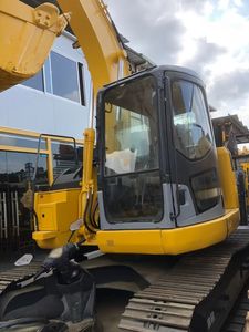 Excavatrice compacte sur chenilles Komatsu PC128US d'occasion, fonctionnement fluide pour les chantiers en espace restreint - Product Image 3