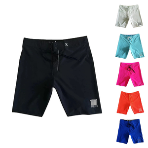 MELSFIT SPORTS Short de bain homme quotidien avec cordon de serrage, non tissé, respirant, séchage rapide, écologique, élégant, confortable, en polyester - Product Image 1