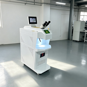 Soudeuse laser à prix raisonnable, 200W, effet <span class=keywords><strong>de</strong></span> soudage <span class=keywords><strong>de</strong></span> haute précision pour éviter les brûlures sur les feuilles d'or fines - Product Image 4