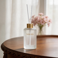 Bouteille vide en verre dépoli blanc pour diffuseur de parfum, 175 ml, avec col doré brossé, forme carrée