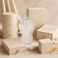 Flacon de parfum rechargeable unique en verre transparent de 100 ml, pompe électro-plaquée, capuchon métallique unique, anti-fuite, portable, personnalisable