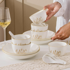 Service de table en céramique de blé durable, vaisselle jetable en porcelaine pour fêtes à domicile, design écologique, cadeaux élégants - Product Image 1