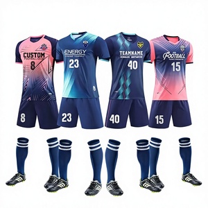 Maillots de football personnalisés unisexes à col rond et manches courtes, coupe ajustée, respirants, séchage rapide, pour adultes, ensembles d'uniformes de football 100% - Product Image 1