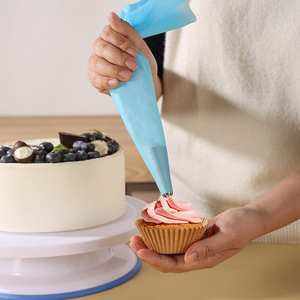 Kit complet d'outils de pâtisserie : douilles de décoration, moule à tartelettes, moule à gâteau, plaque à pizza, support tournant pour pâtisserie et desserts, kits de décoration pour la maison - Product Image 5