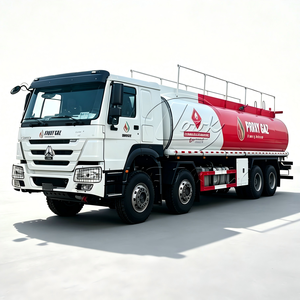 Camion-citerne de transport de carburant Sinotruk 20000L-35000L en stock pour stations-service – Neuf, à vendre - Product Image 1