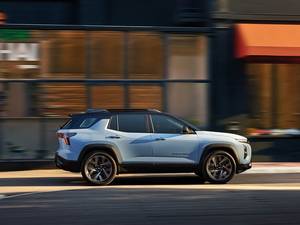 รถเอสยูวี PHEV ระยะทางไกลพิเศษ 155 กม. เชฟโรเลต อีควิน็อกซ์ พลัส 2024 รุ่น ACTIV อัลติเมท 272 กิโลวัตต์ 0.72 ลิตร 100 กม. 648 ลิตร 1619 ลิตร พร้อมหลังคาพาโนรามา - Product Image 6