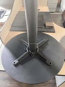 Lifepursue طاولة HPL مدمجة مع قاعدة حديد الزهر مطلي بالكهرباء لمكان الضيافة والمقاهي والمطاعم والحانات والأماكن الخارجية - Product Image 6