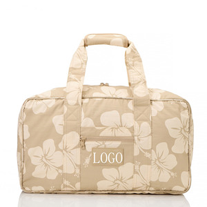 Borsa da viaggio sportiva impermeabile con logo personalizzato Keep IT Light Weekender Sporty in nylon, borsa da viaggio sportiva per la spiaggia, per le vacanze, per la palestra, per le donne - Product Image 1