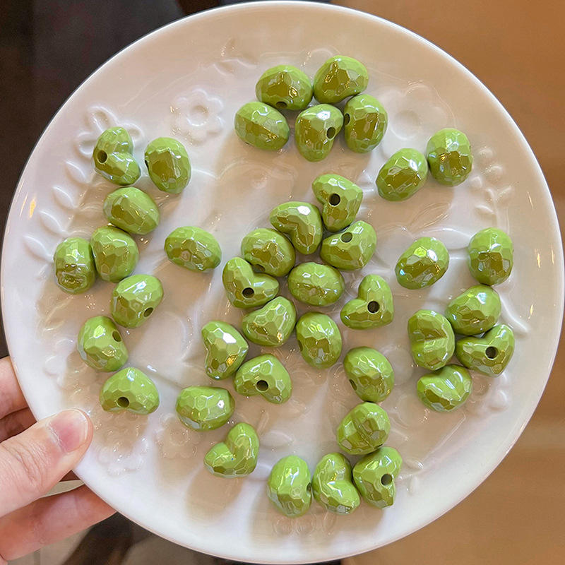 สีเขียว